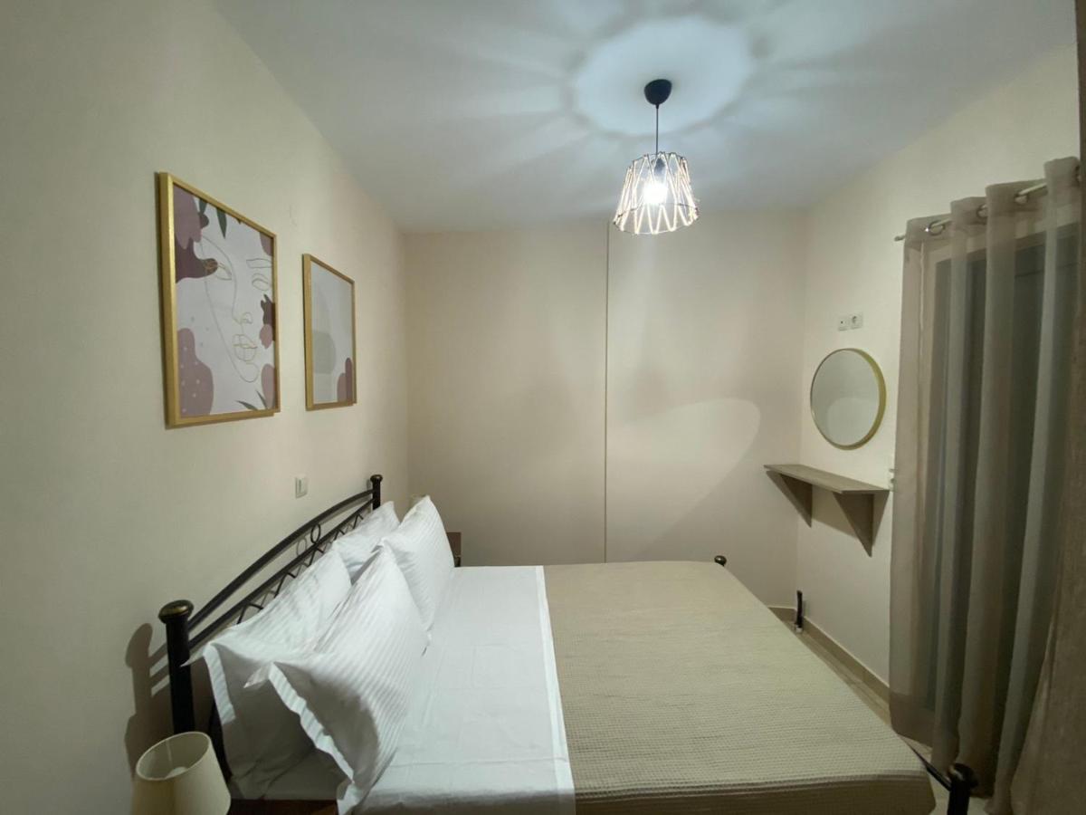 Maria'S Apartment Monemvasziá Kültér fotó